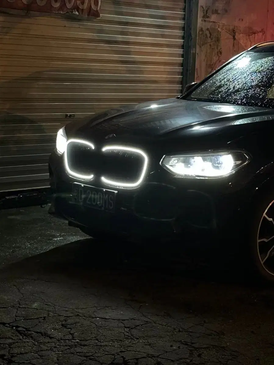 BMW 전차종 아이코닉 글로우 LED 그릴