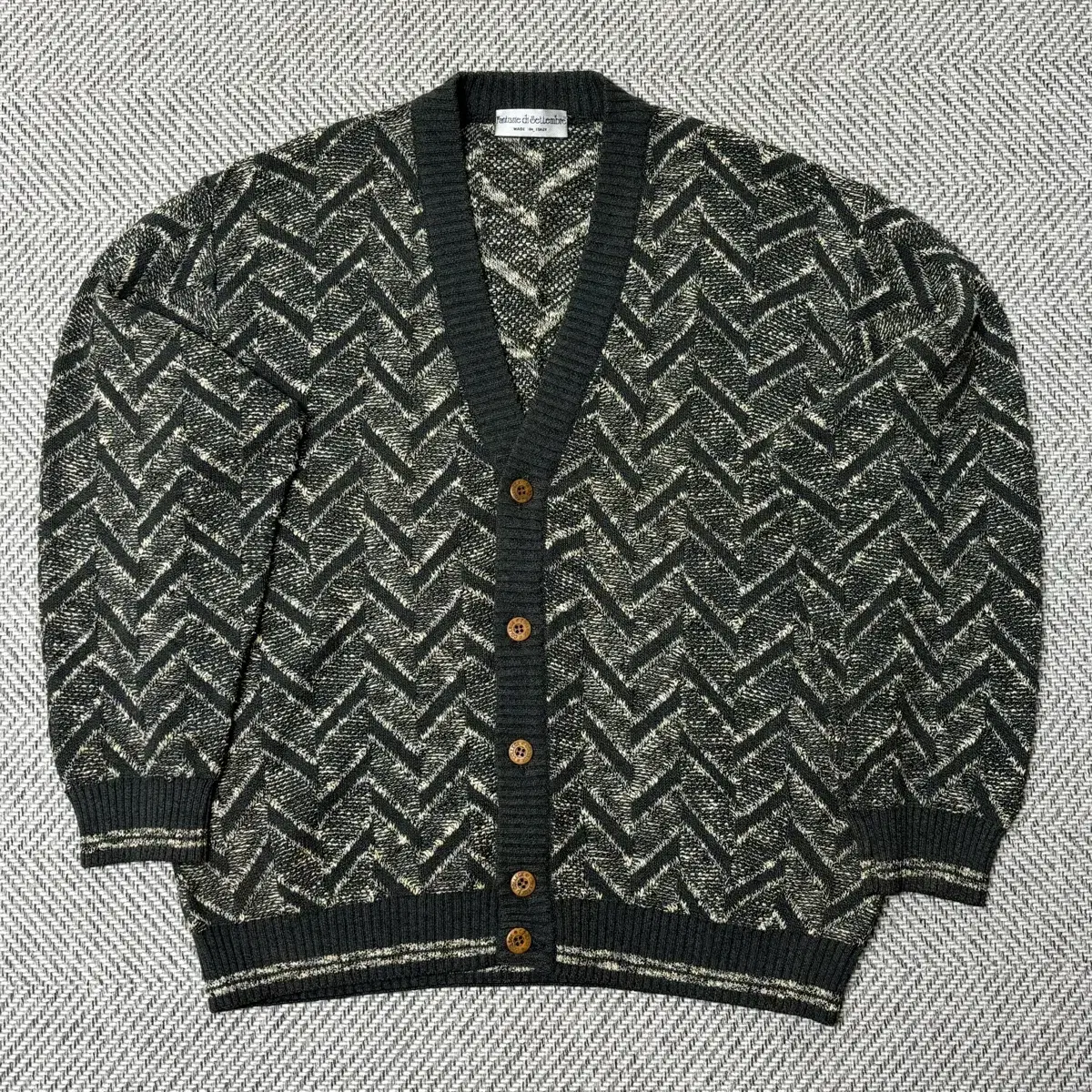 Fantasies di settembre Italy Italian old-school cardigan