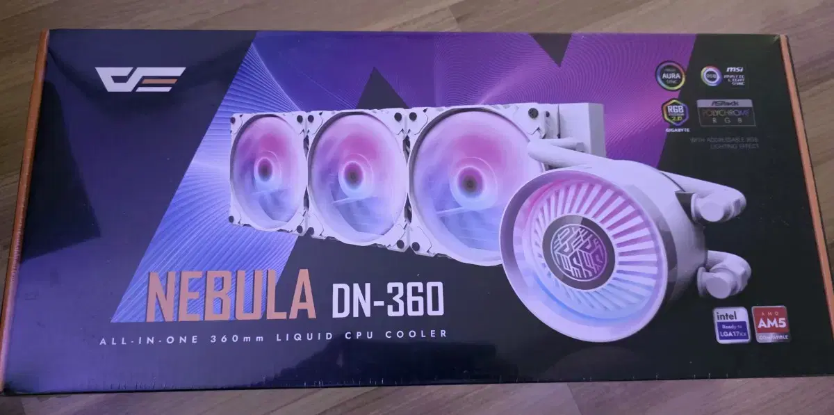 다크플래쉬 DN-360 ARGB 화이트