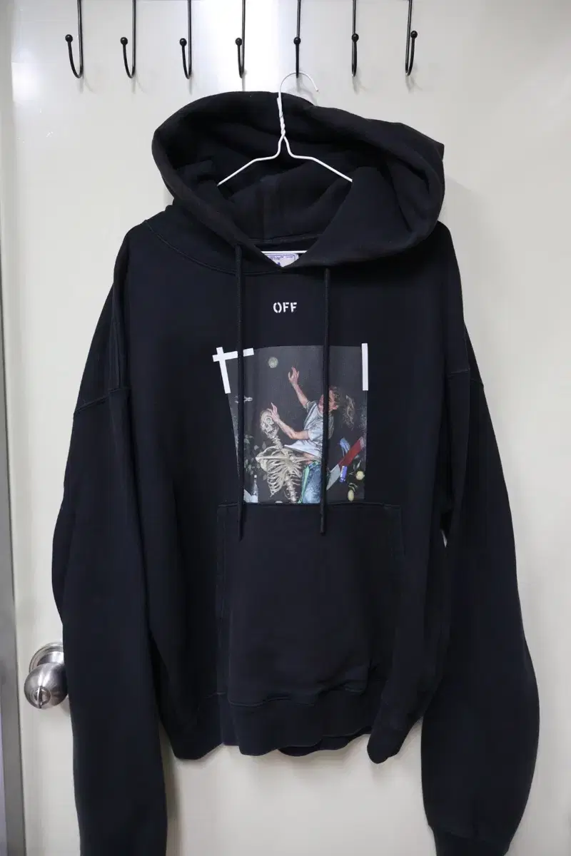 Off-White Black Hoodie L