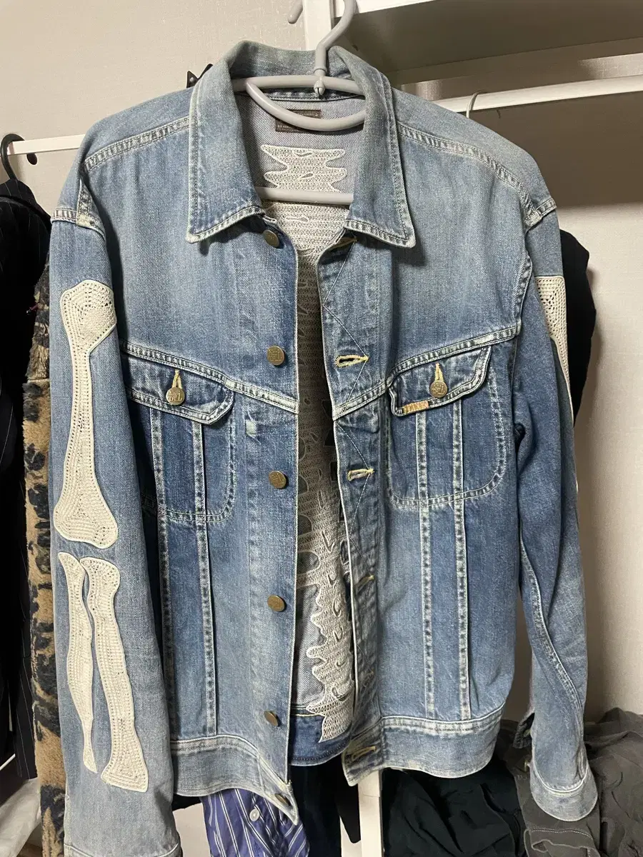 [46] Capital Bonded Denim Light Blue Jacket