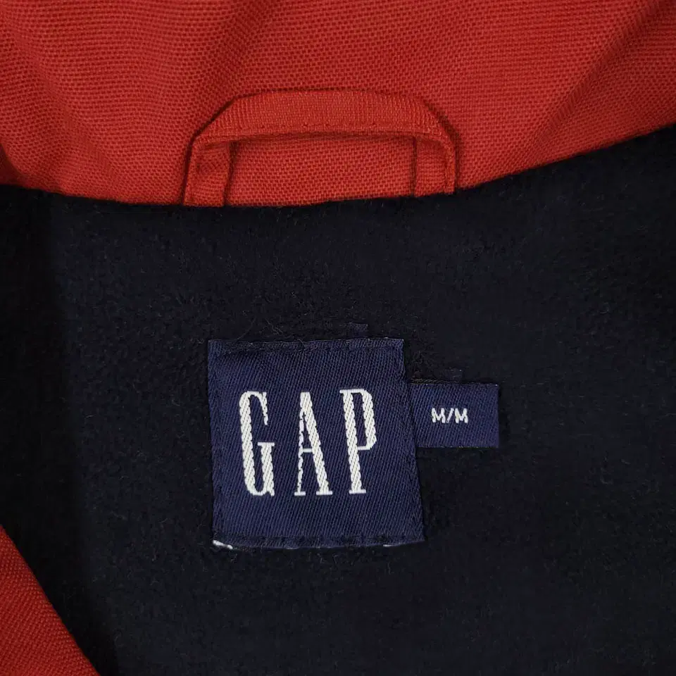 GAP 갭 00s 피그먼트 레드 암지퍼 기모 심플 미니멀 나일론 캐주얼자