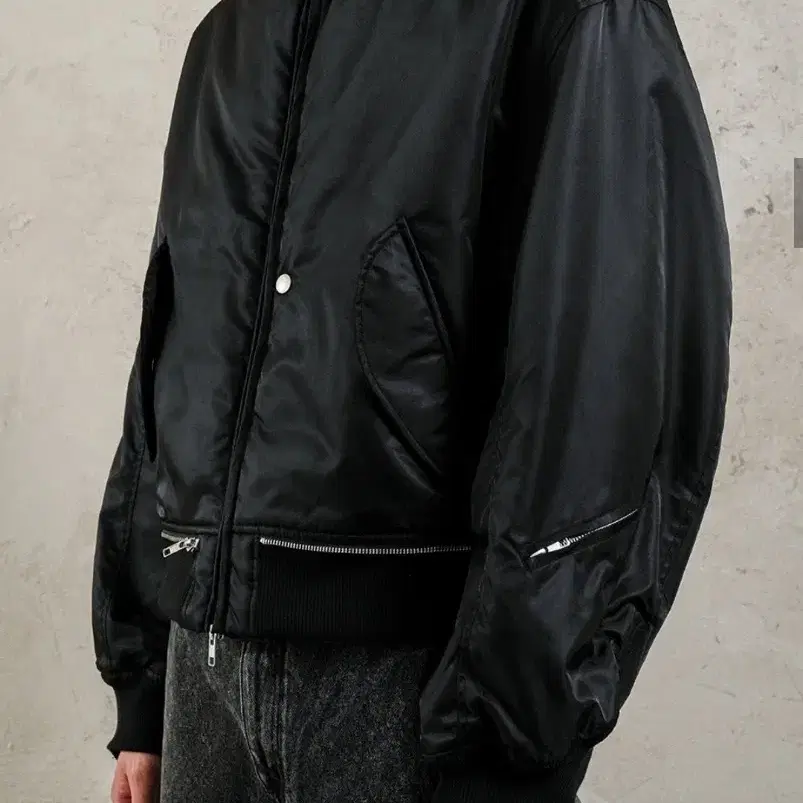 MULTI ZIPPER MA-1 JACKET [BLACK]