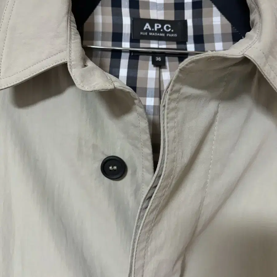 A.P.C 아뻬쎄 트렌치 코트