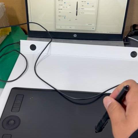 Wacom pth-660