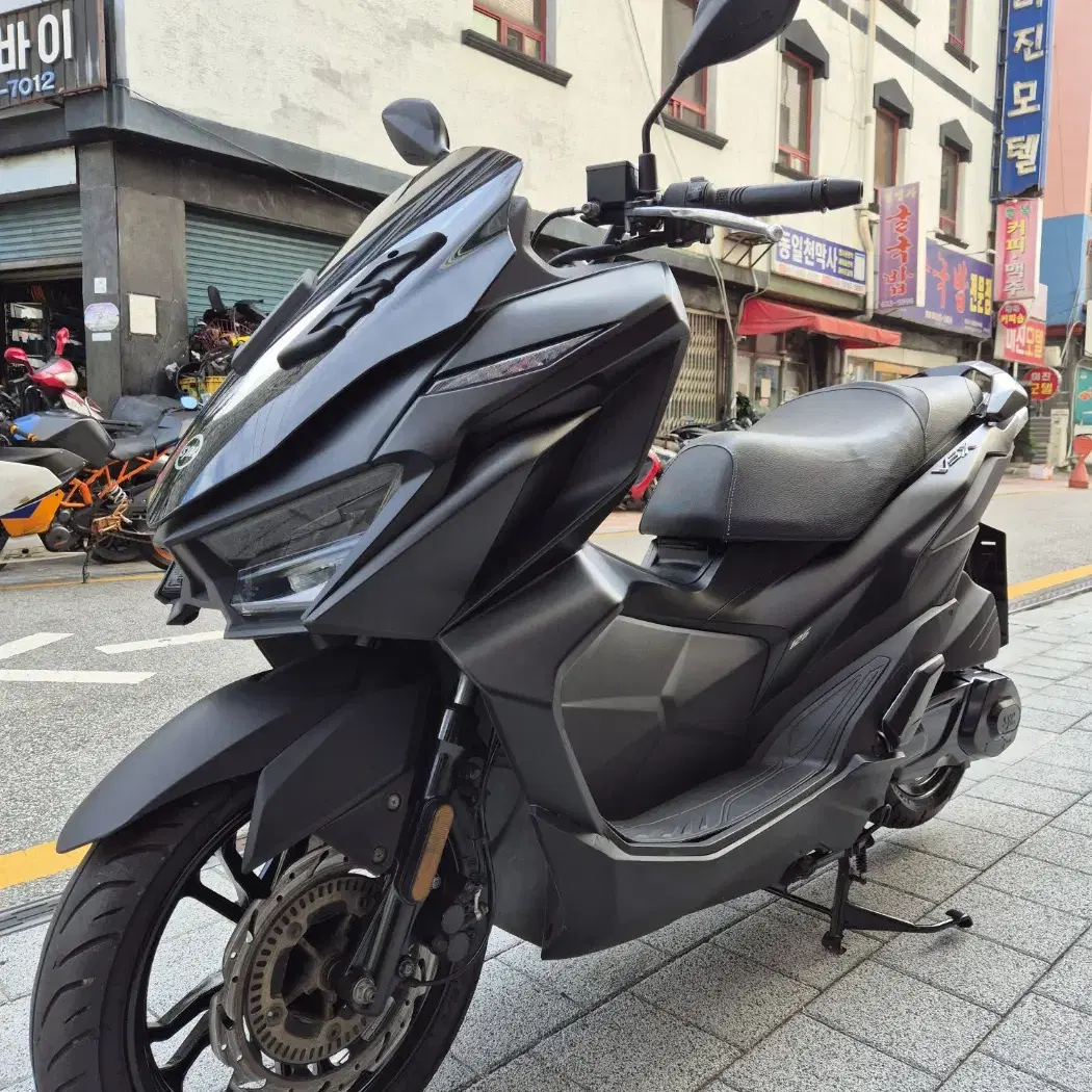 부산 센터판 S급 SYM VSX125 판매합니다.