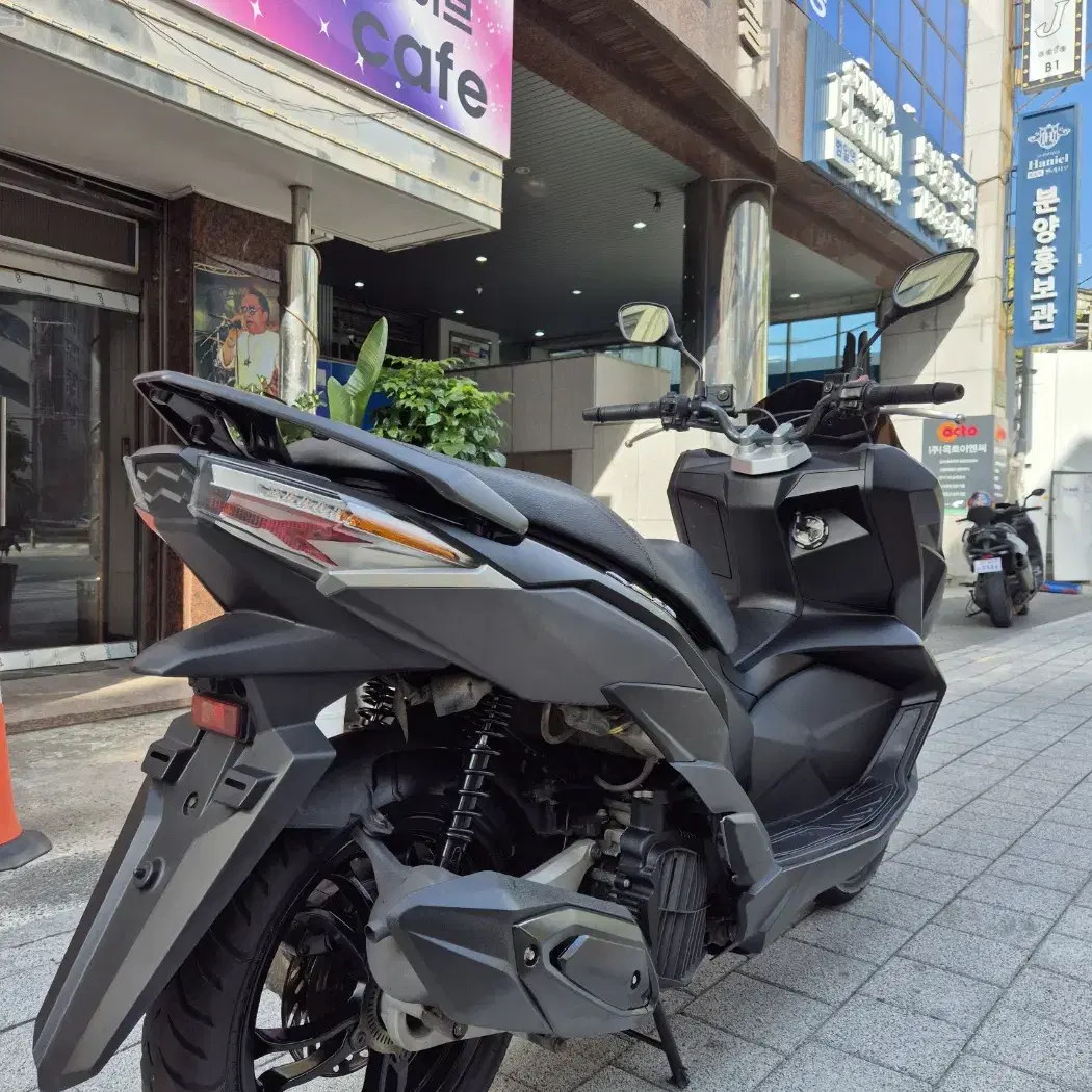 부산 센터판 S급 SYM VSX125 판매합니다.