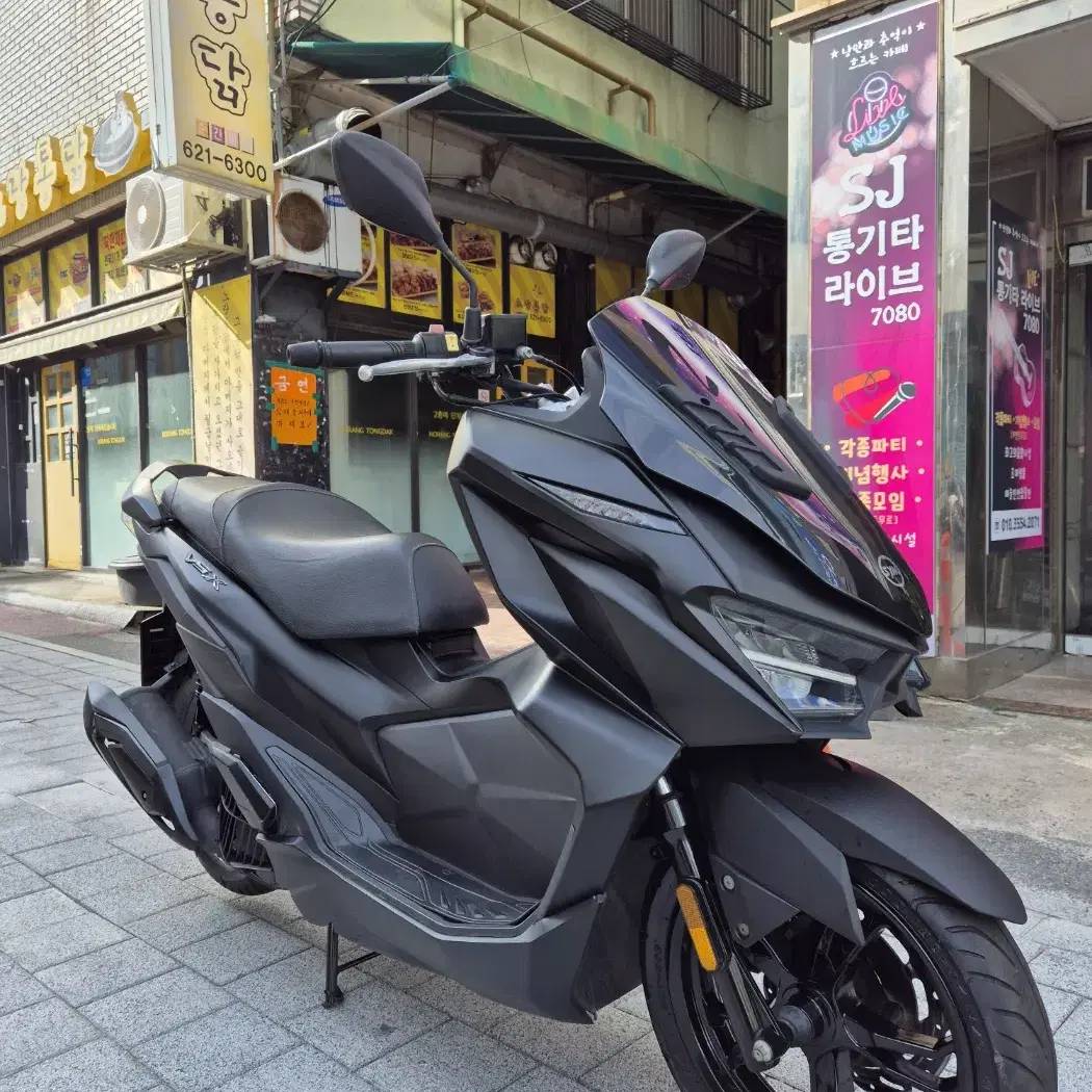 부산 센터판 S급 SYM VSX125 판매합니다.