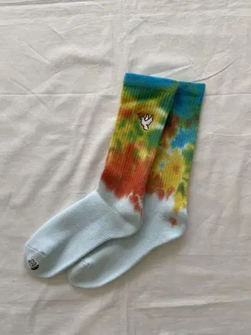 myloadsarelight alwaysth F.T.O! ACID DYE
