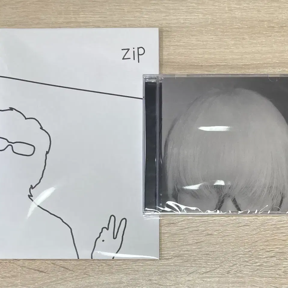 자이언티 (Zion.T) Zip 미개봉 CD 판매 (포스터포함)