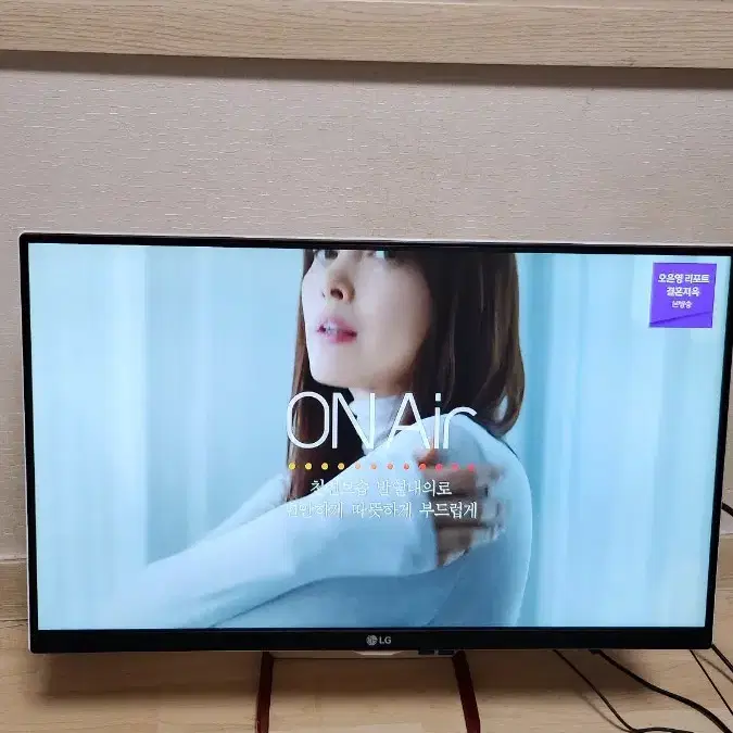 LG 24인치 일체형 TV 모니터 가능