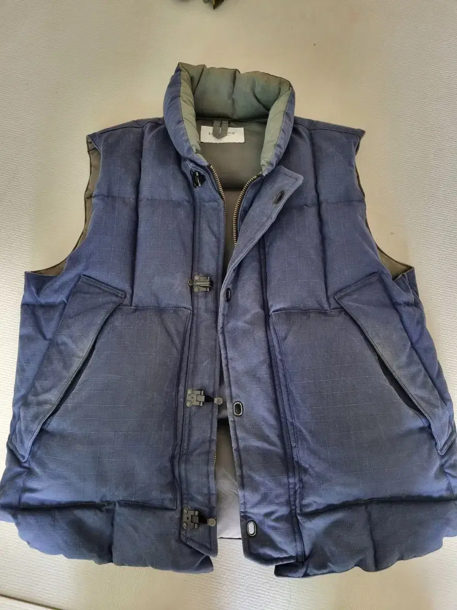 Eastrog wax padded goose down vest jo