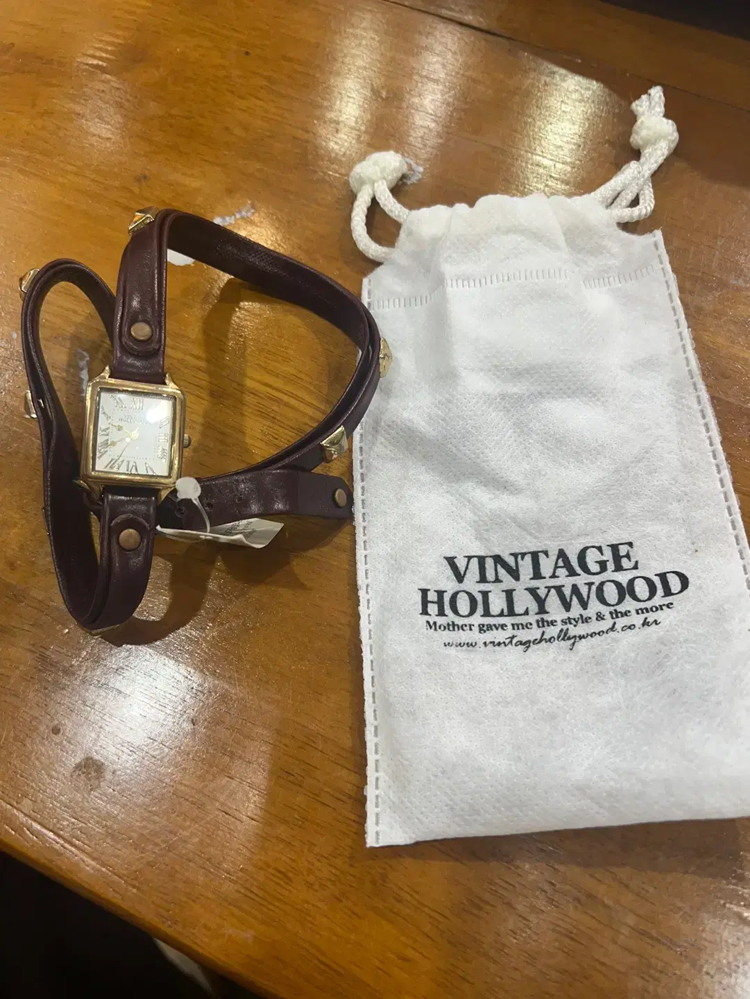 Vintage Hollywood Bracelet Watch (Yui Watch)