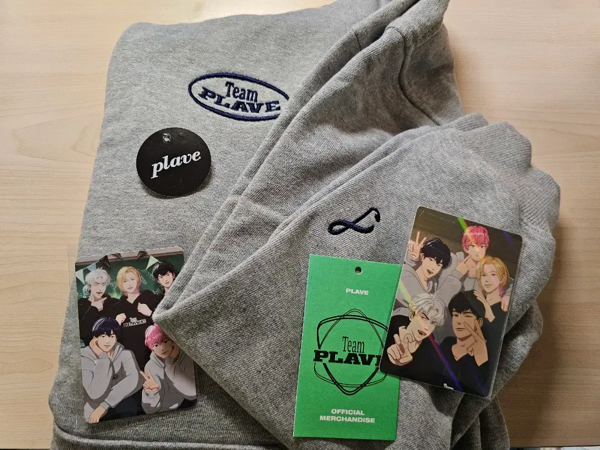 Plave 6 Yeoreum Gray Hoodie with Photocard