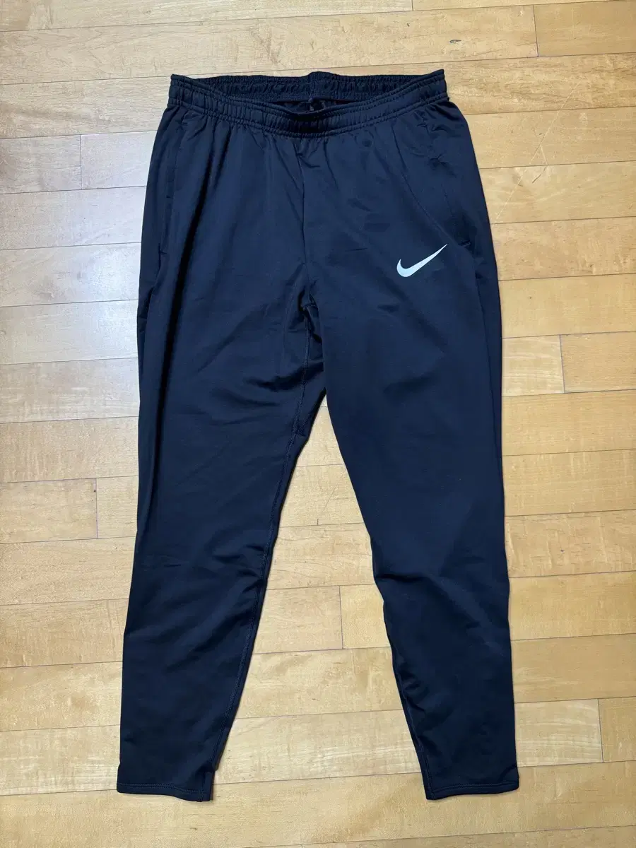 Nike Strike Pants Size L Sells