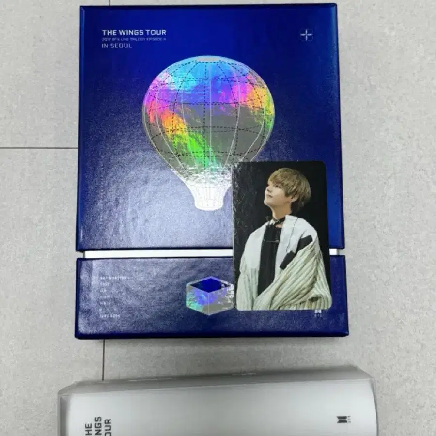 (태형 뷔 포카) 방탄 윙즈 콘서트 dvd 윙즈콘 방탄소년단 디비디