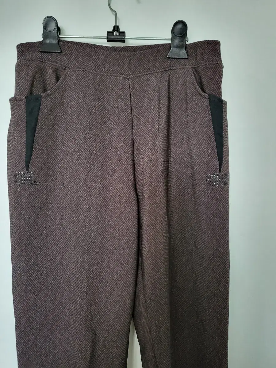 (New)66Kimosu version smooth momo pants