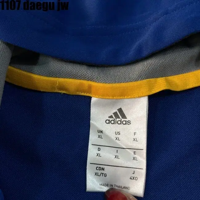 XL ADIDAS ZIPUP 아디다스 집업