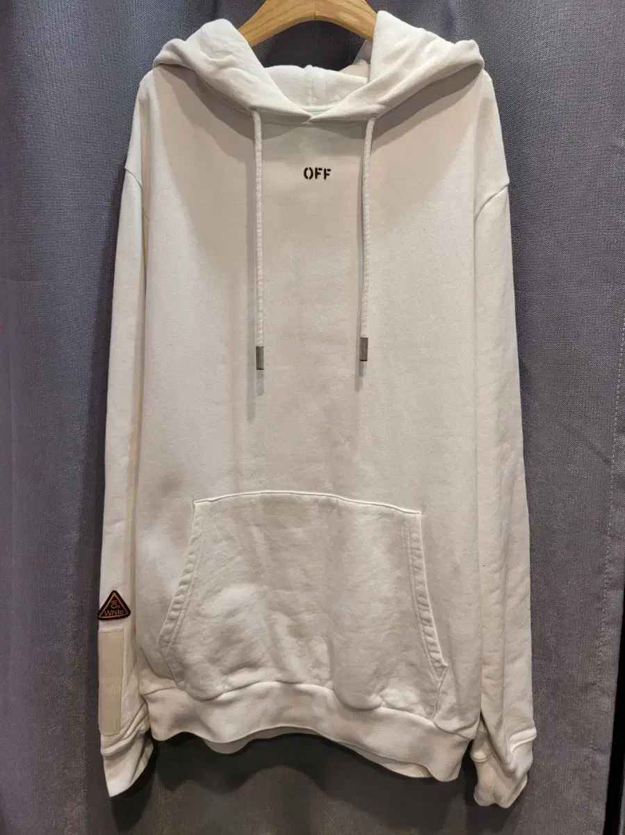 Off-white hoodie