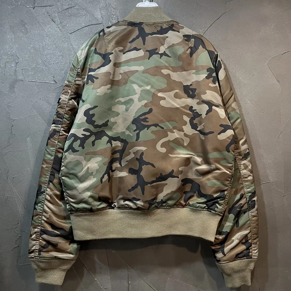 [M] ALPHA INDUSTRIES 알파인더스트리 MA-1 항공점퍼