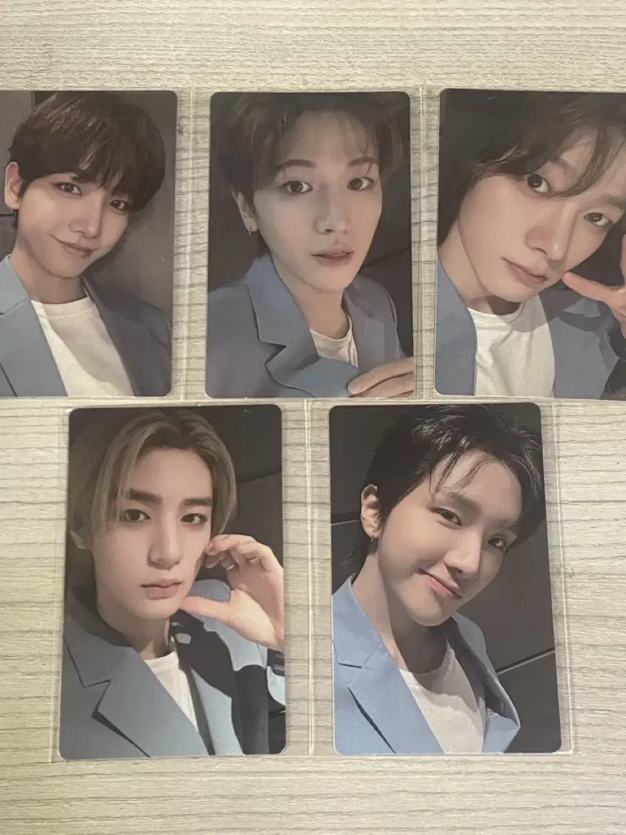 boynextdoorweverse2ndlordkukdanbokdanbokphotocard