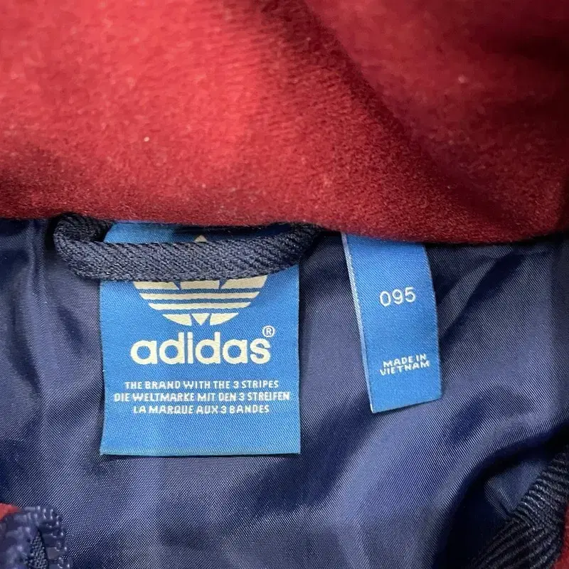 095 ADIDAS 아디다스 코듀로이 불꽃 패딩 A00235