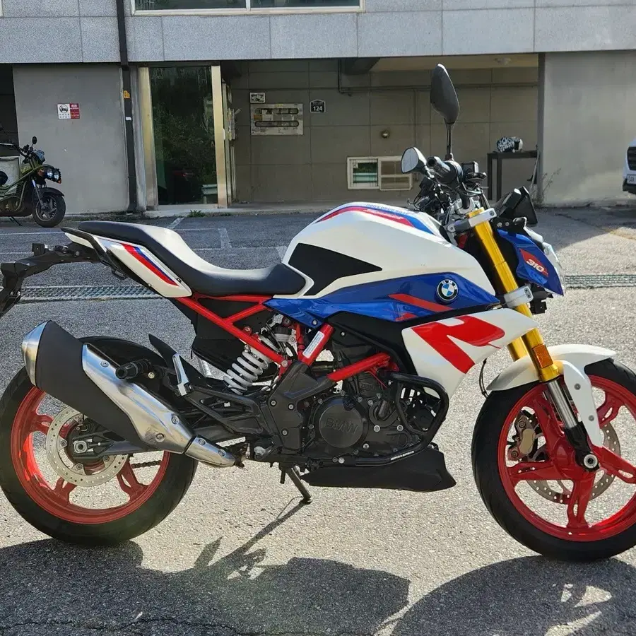 23년식 bmw g310r