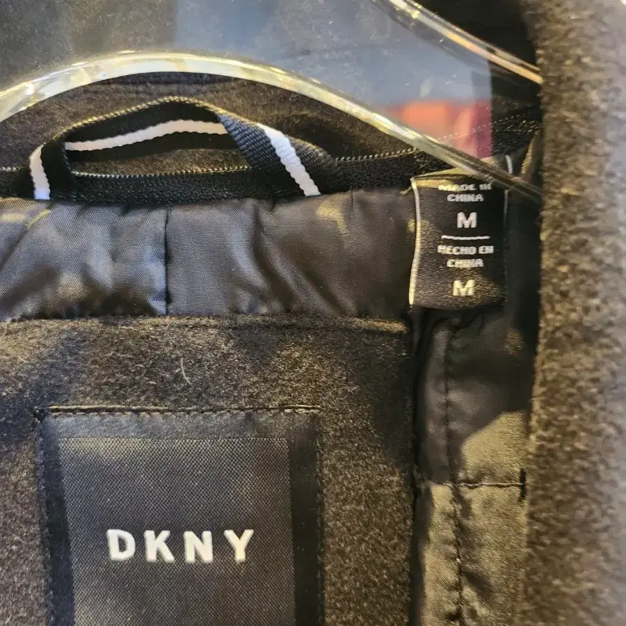 DKNY  모직하프코트