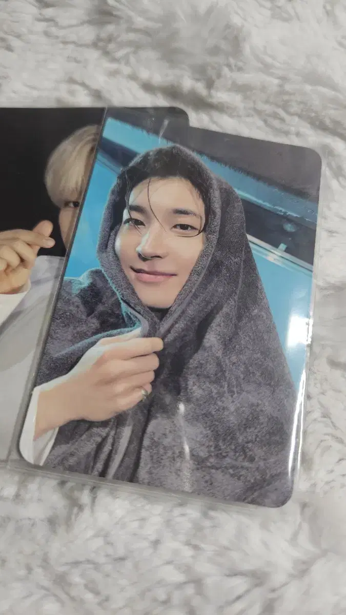 Seventeen wonwoo photocard TowelsWonwoo sells