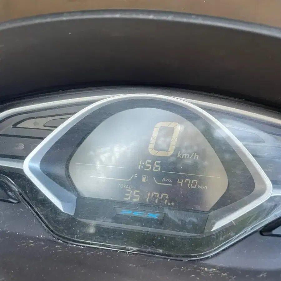 Pcx 19년식 35000km 싸게판매합니다 !