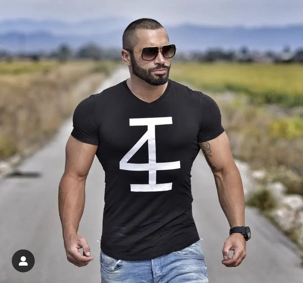 4Invictus Poignant Muscle Fit Short Sleeve Tee