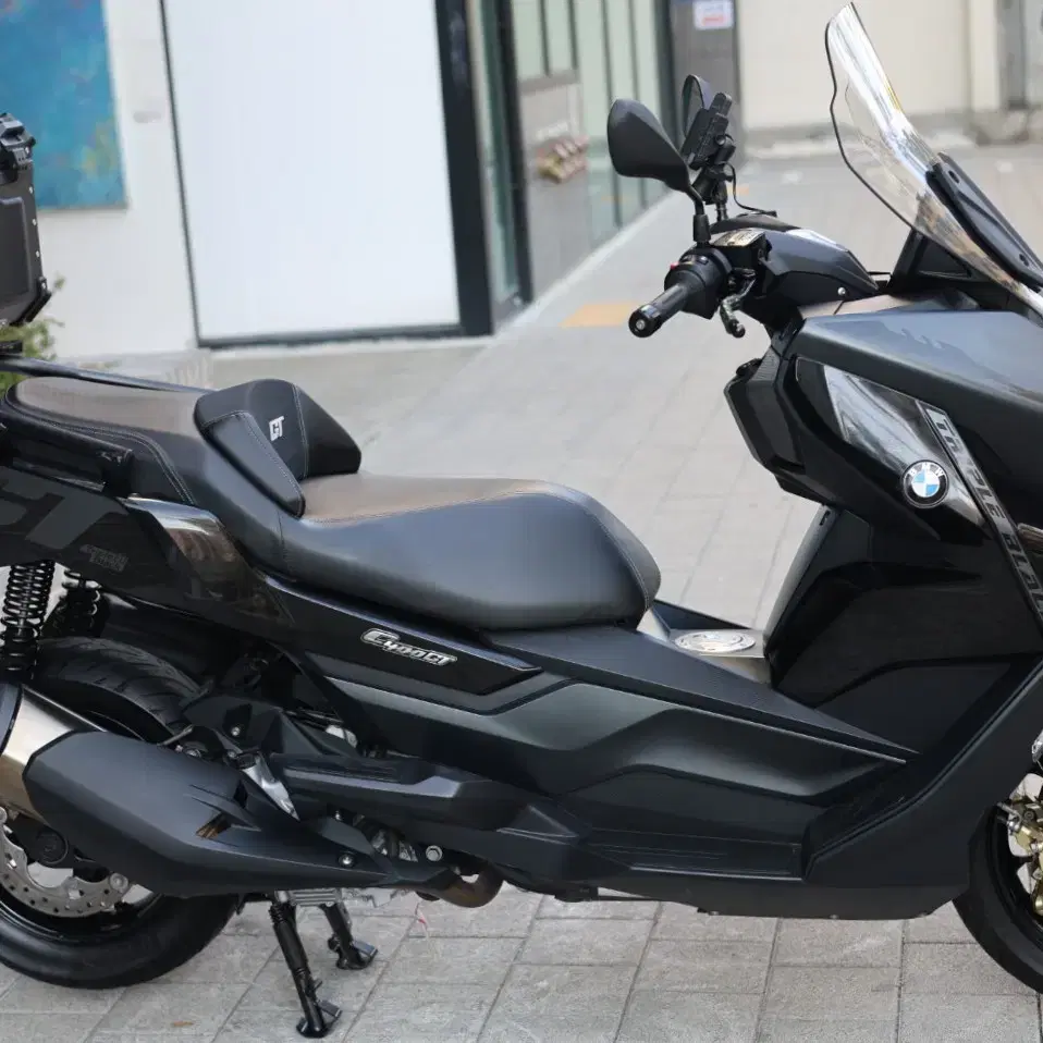 BMW C400GT / 23년식 4,220KM 쿼터급 스쿠터 오토바이