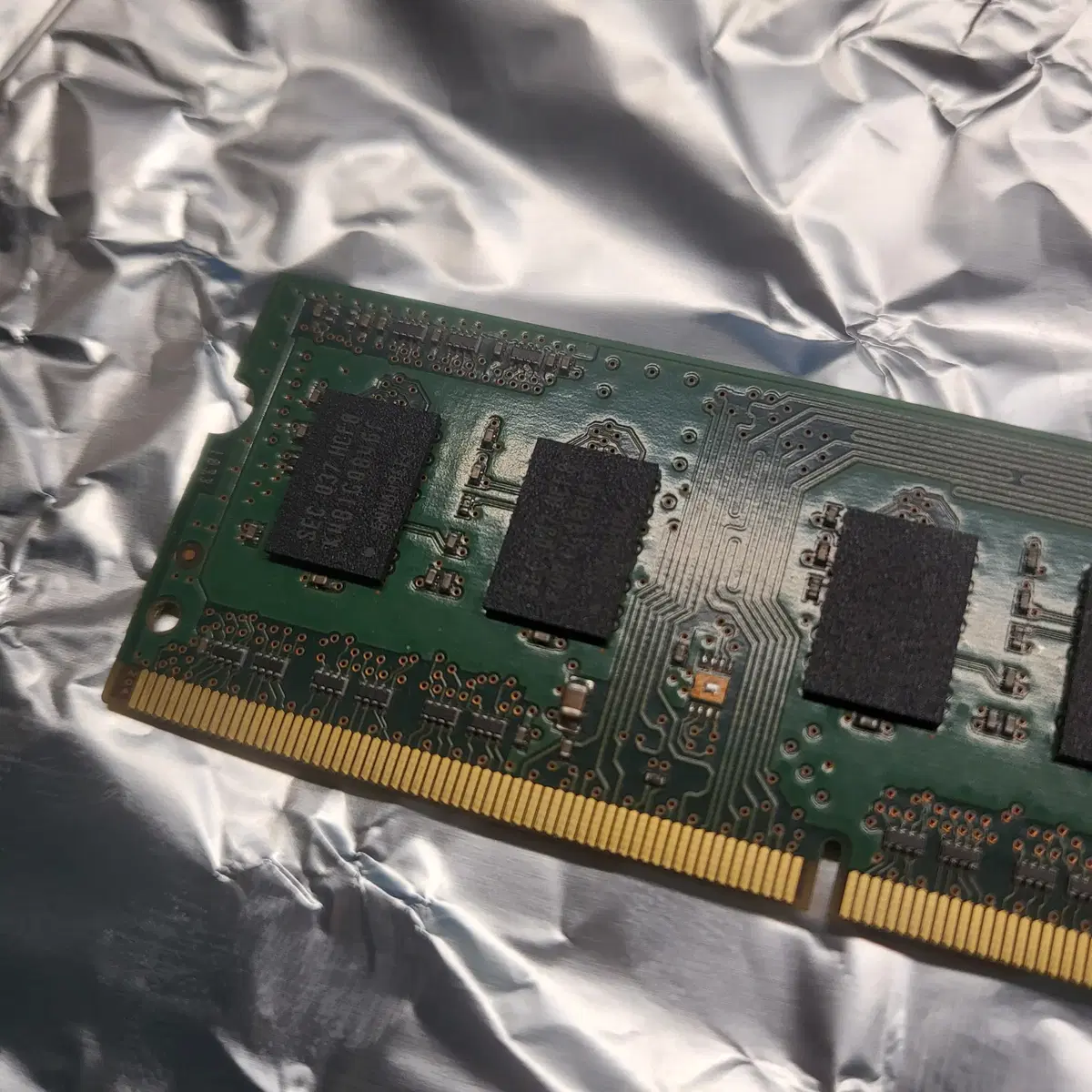 삼성전자 노트북 램 DDR3 1GB 1Rx8 8500S 1개(택포) 6천