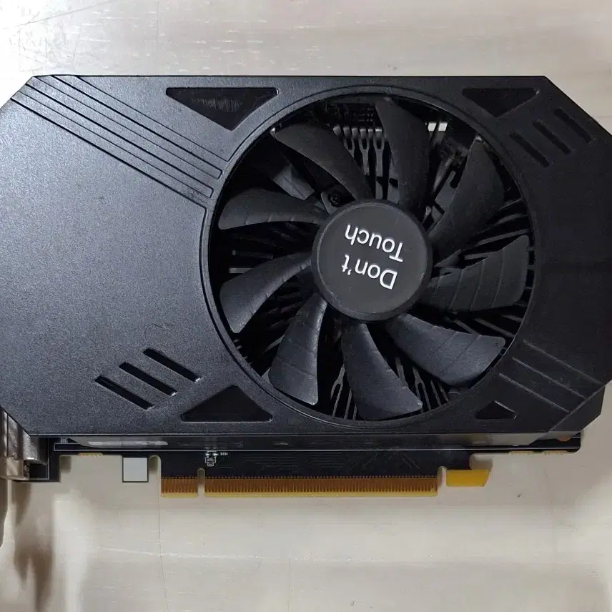 그래픽카드 GTX 1050 2GB 1팬 (삼성)무전원