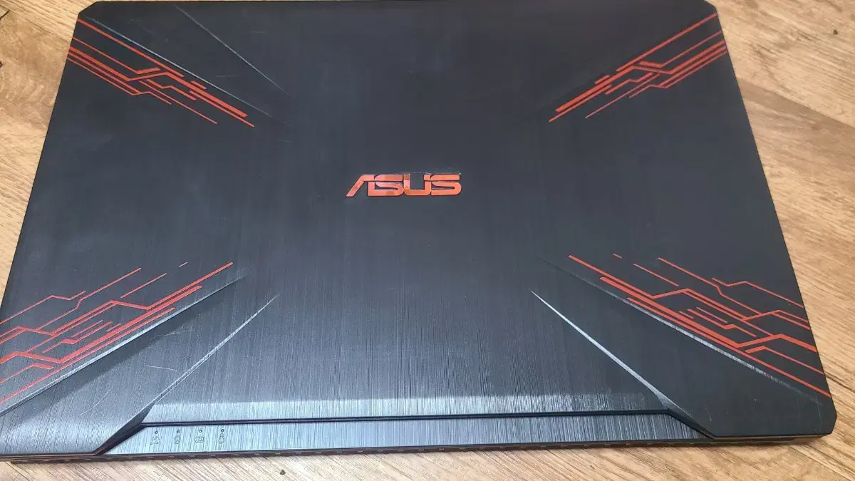 ASUS FX504게이밍 노트북