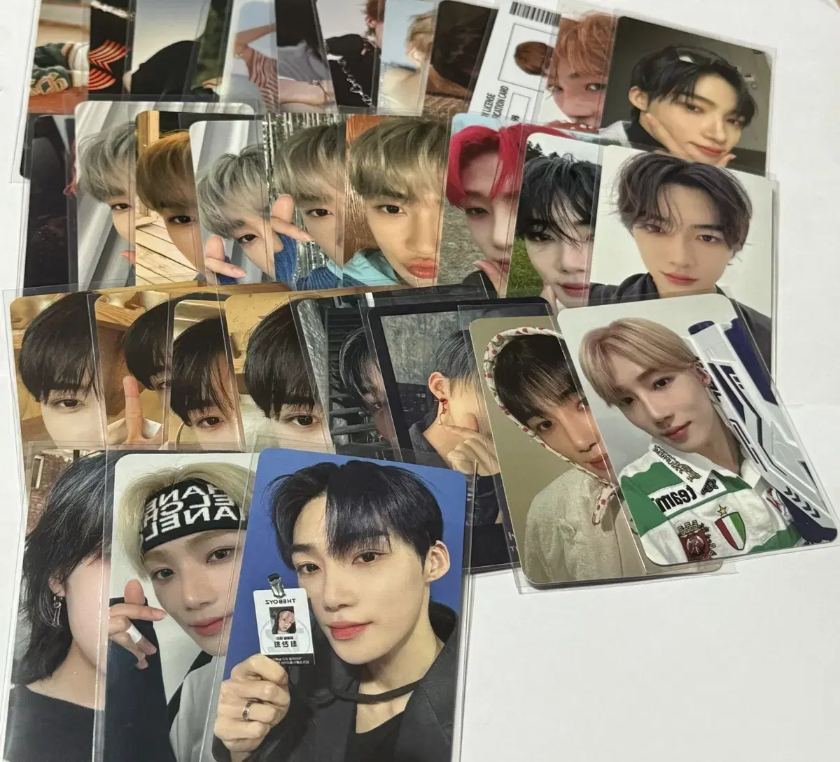 The Boyz new photocard Chapter 32 in bulk