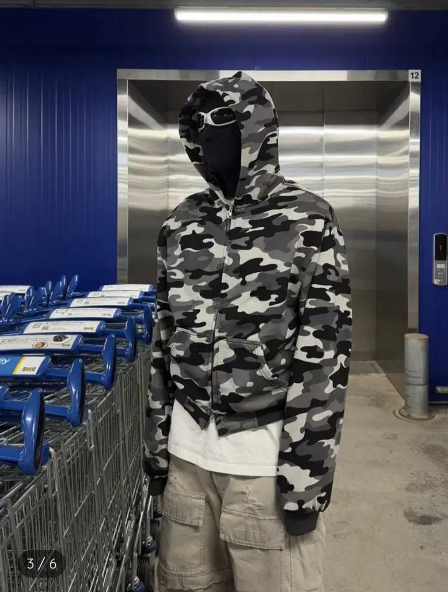 [L] mjd camo camo cropped hooded zip-up