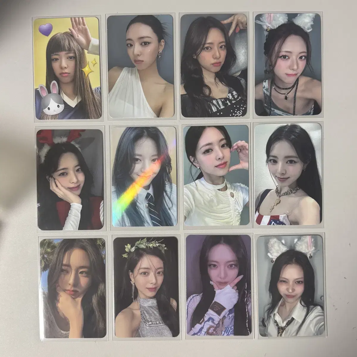 ITZY GOLD RYUJIN itzy ryujin with muu unreleased photocard photocard WTS