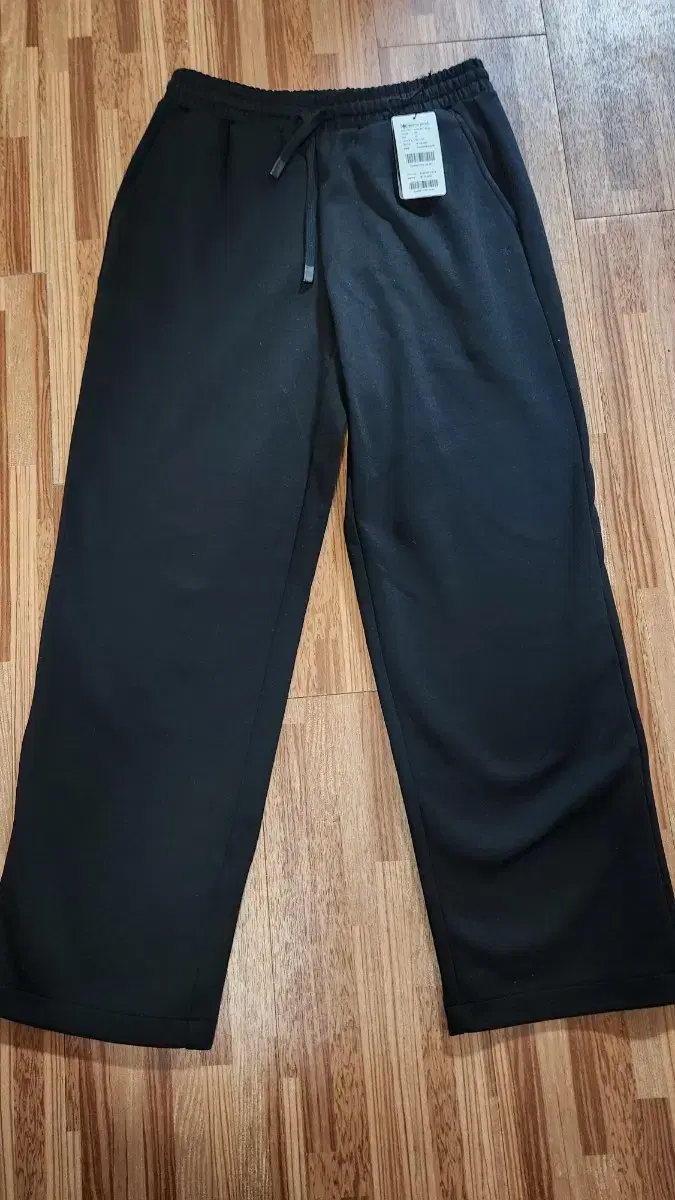 Snow Peak semi Wide Pants