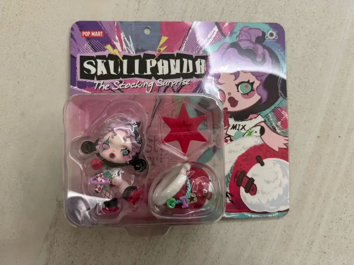 Skullpanda Christmas Surprise Blister