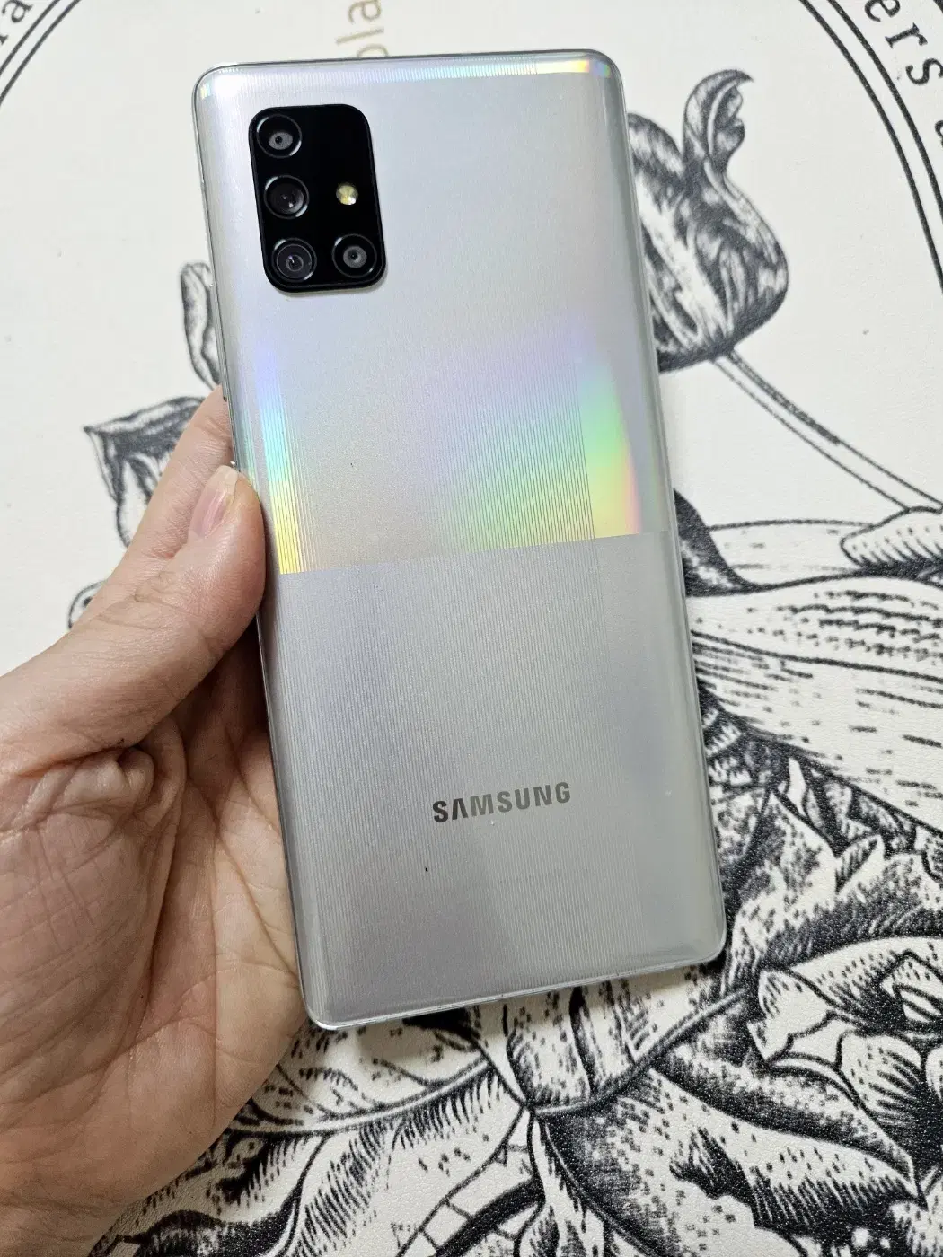 Galaxy Quantum Silver!!