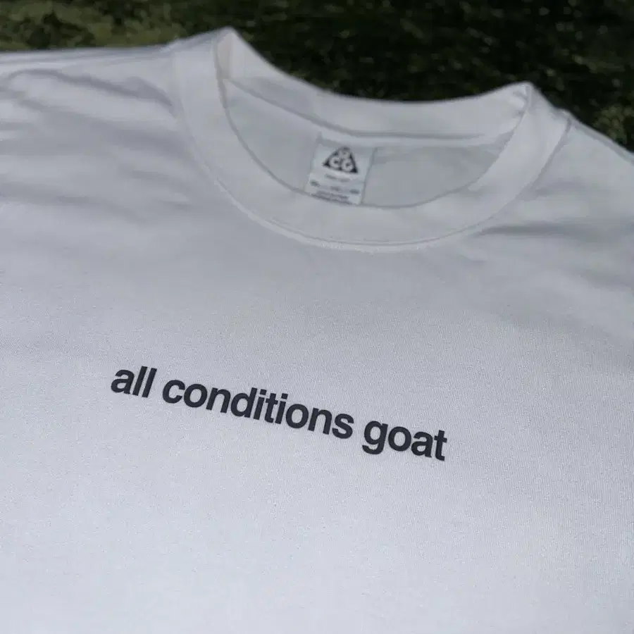 [XXL] 나이키 ACG goat 고트 티셔츠 화이트