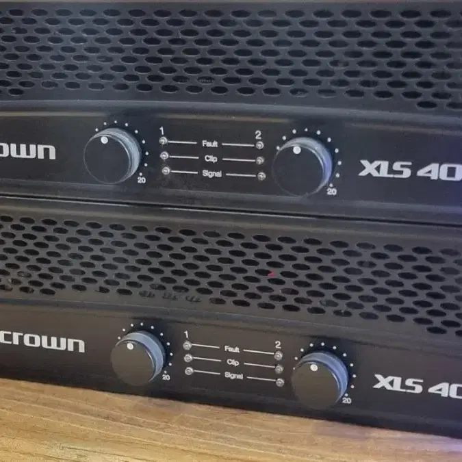 파워앰프중고 Crown XLS 402