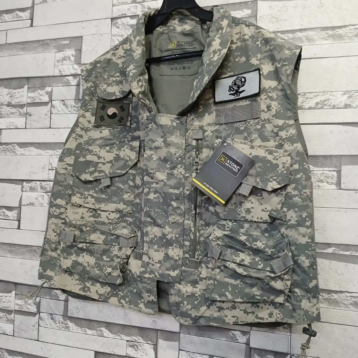 Xtonez Military Vest M/New