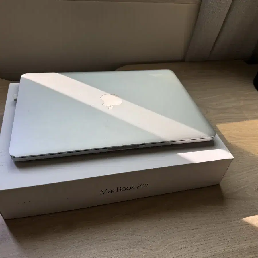 맥북 프로(MacBook Pro) 13"