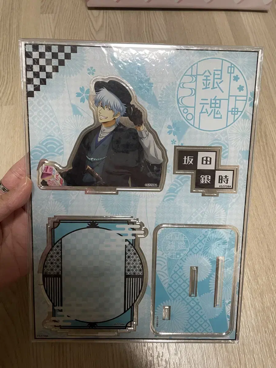 (Unsealed) Gintama Retro Modern Diorama Gintoki acrylic Stand