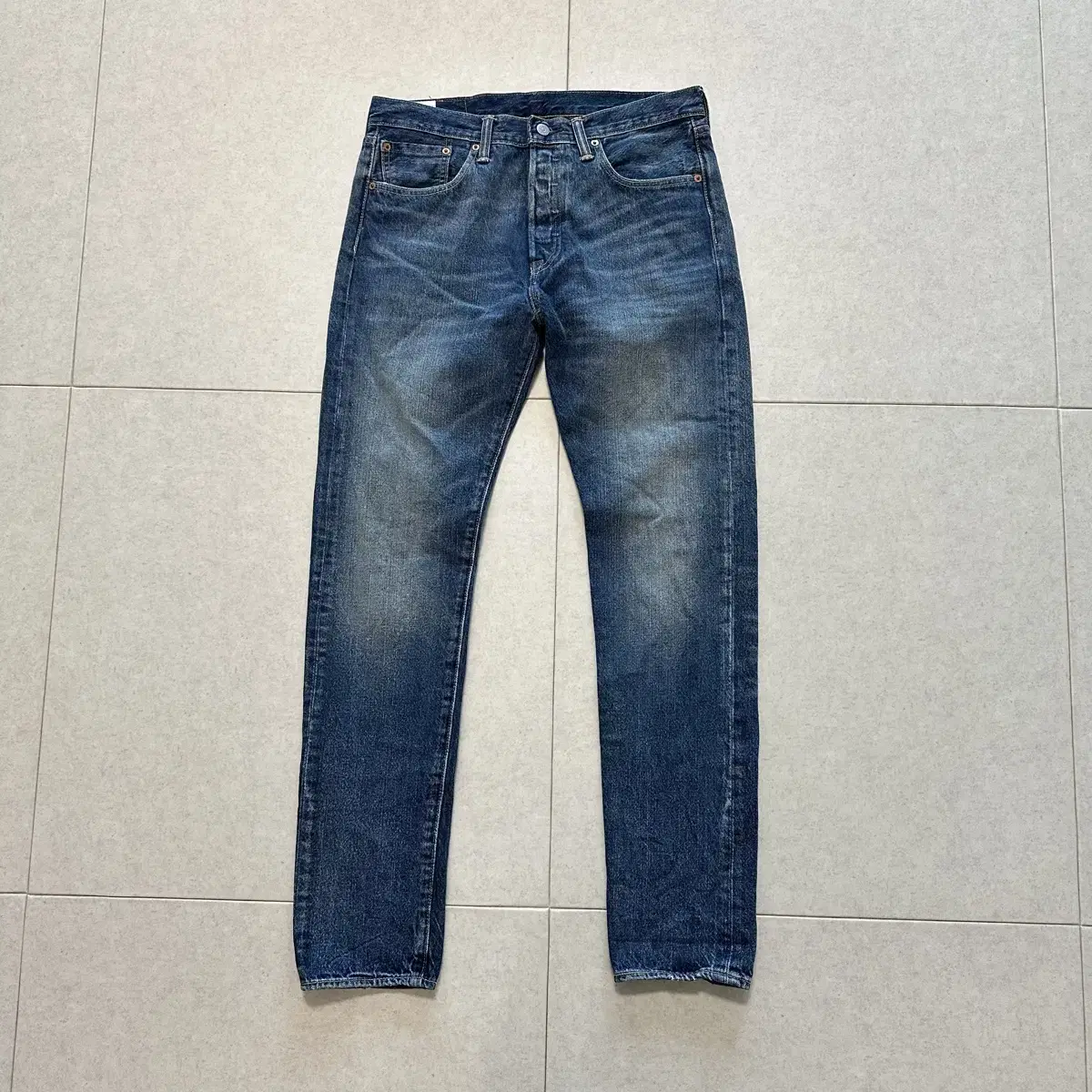 [size 32] Levi's 501 CT W32 L32 Tapered Fit