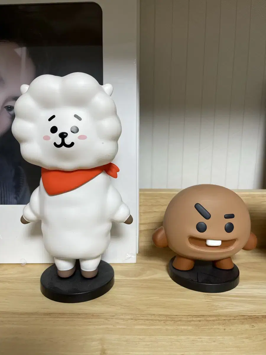 BTS BT21 Figures