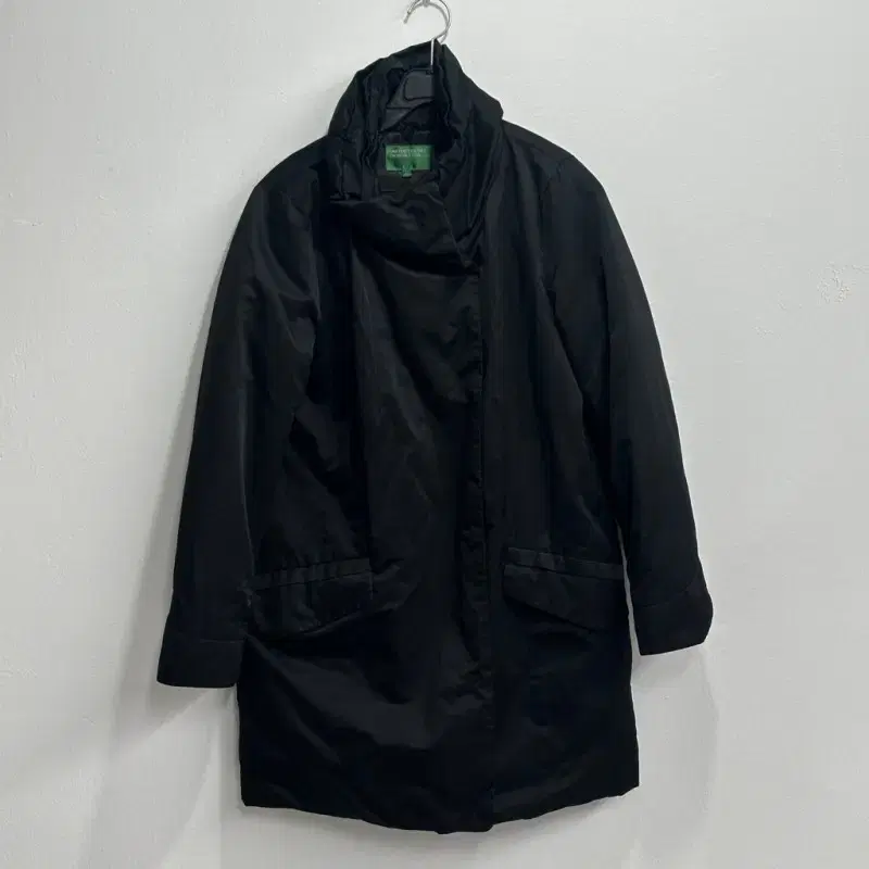 [42] Benetton Coat Black