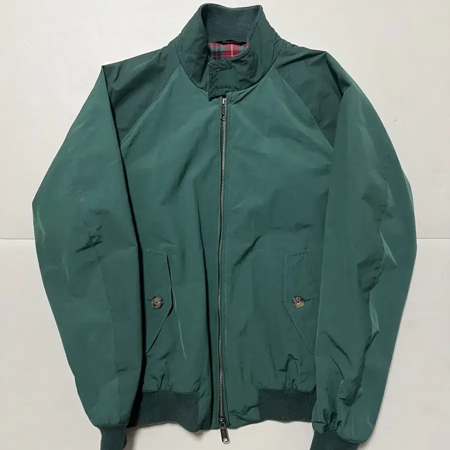 바라쿠타 G9 Racing Green 40